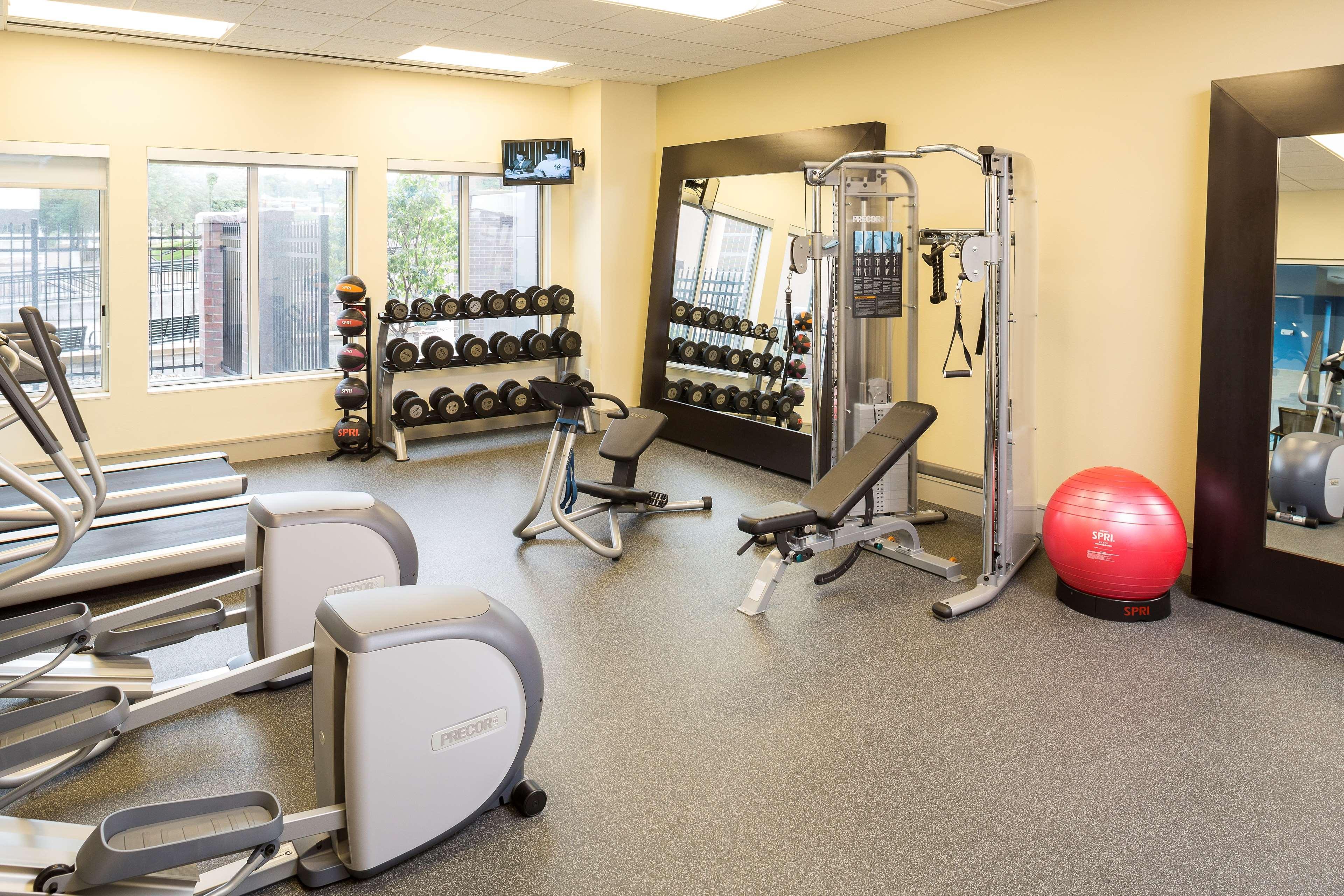 Hilton Garden Inn Sioux Falls Downtown מראה חיצוני תמונה